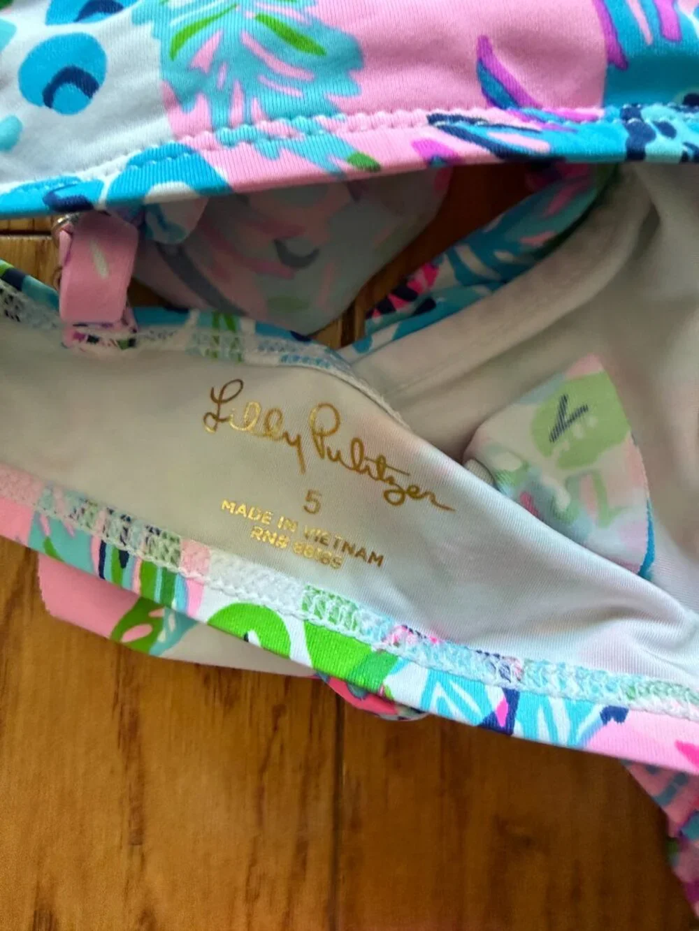 Girls Lilly Pulitzer Bikini Size: 5